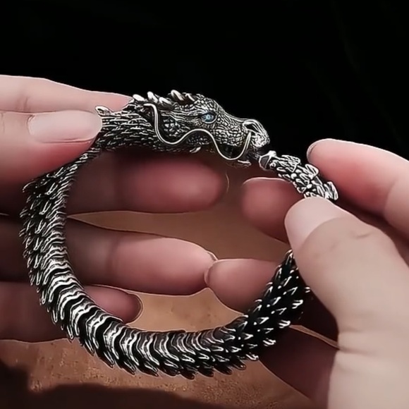 Dragon bracelet - Picture 3 of 5
